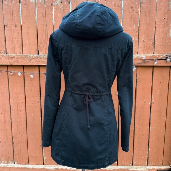 Y2K Hollister Navy Parka-Style Sherpa Lined Jacket - Picture 4 of 12